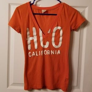 EUC Hollister short sleeved V neck