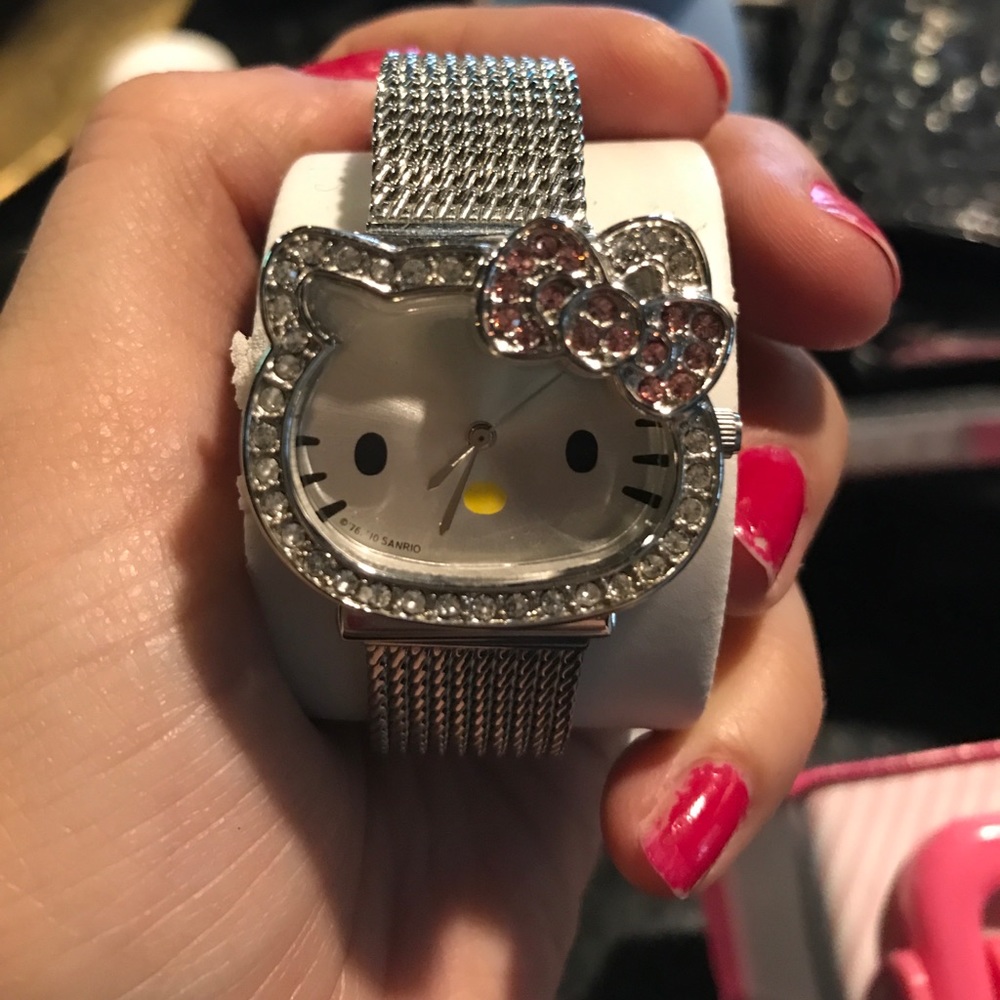 NEW Hello Kitty Watch