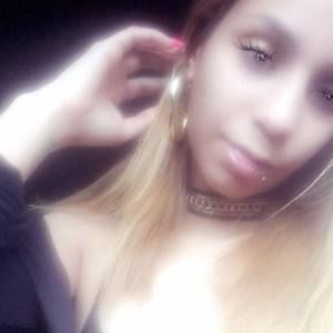 Meet your Posher, Rina