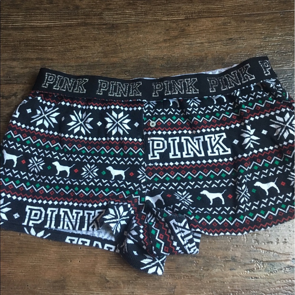 Vs PINK