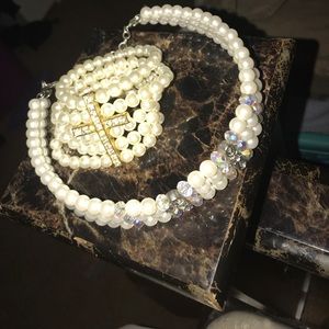 A pearl bracelet with Matching necklace