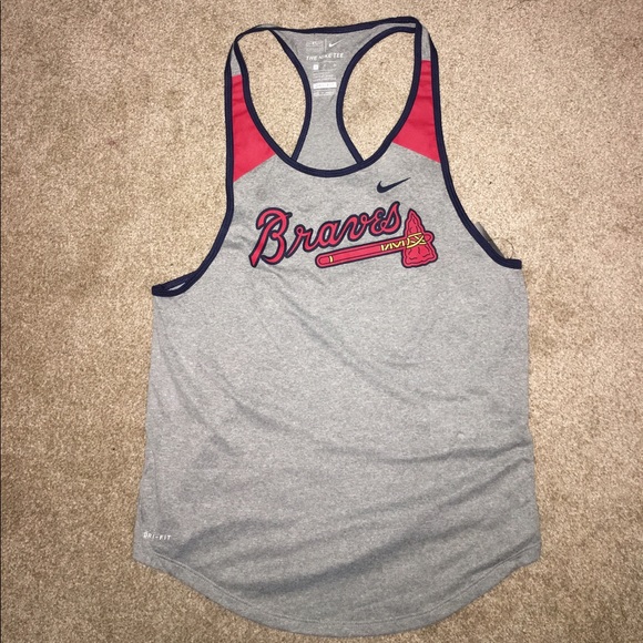 Nike Tee - Picture 3 of 6