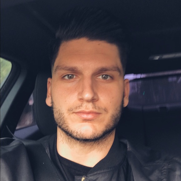 Meet your Posher, Greg - Picture 2 of 3