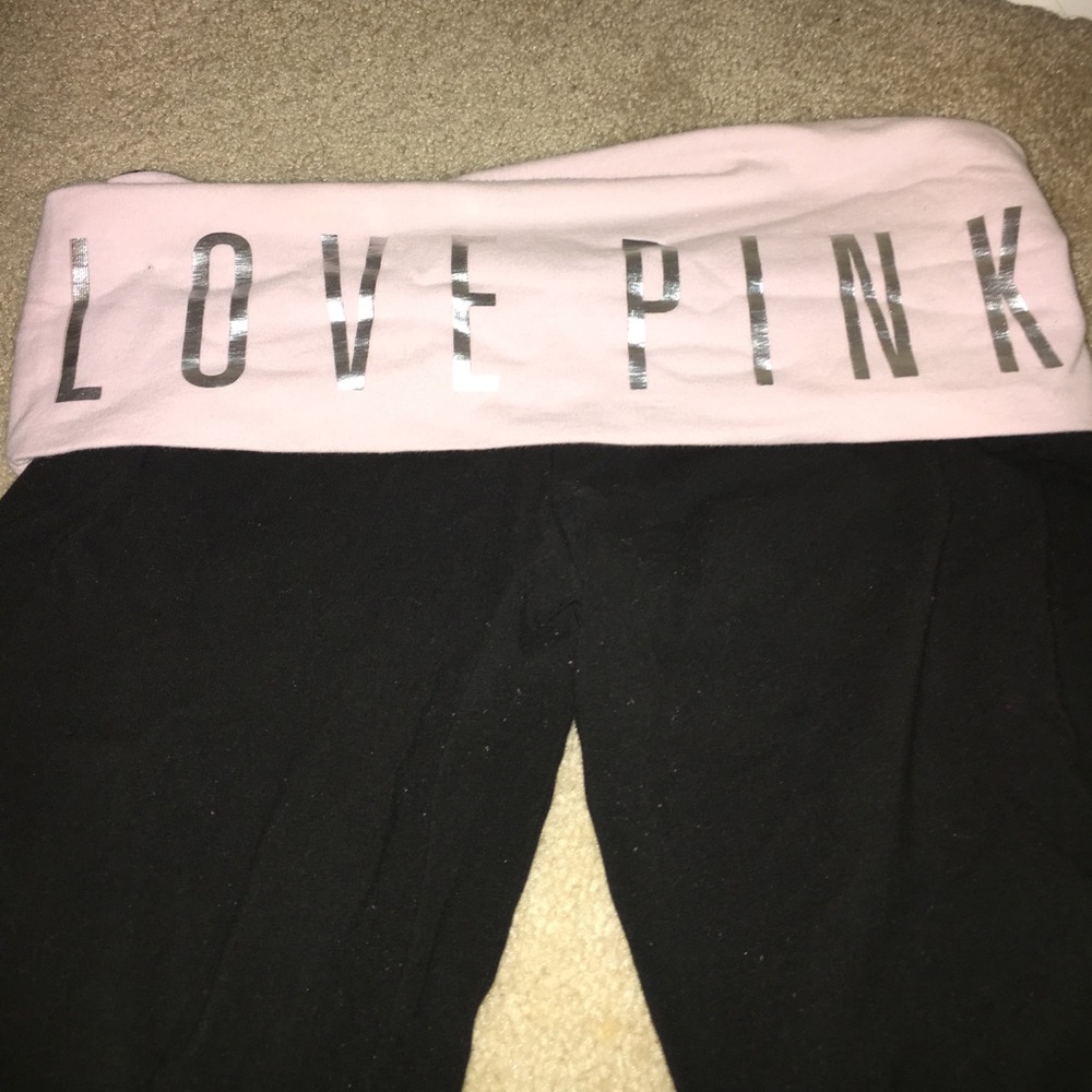 VS PINK YOGA LEGGINGS