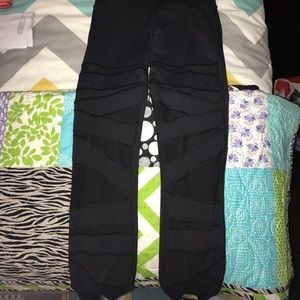 Lulú lemon leggings