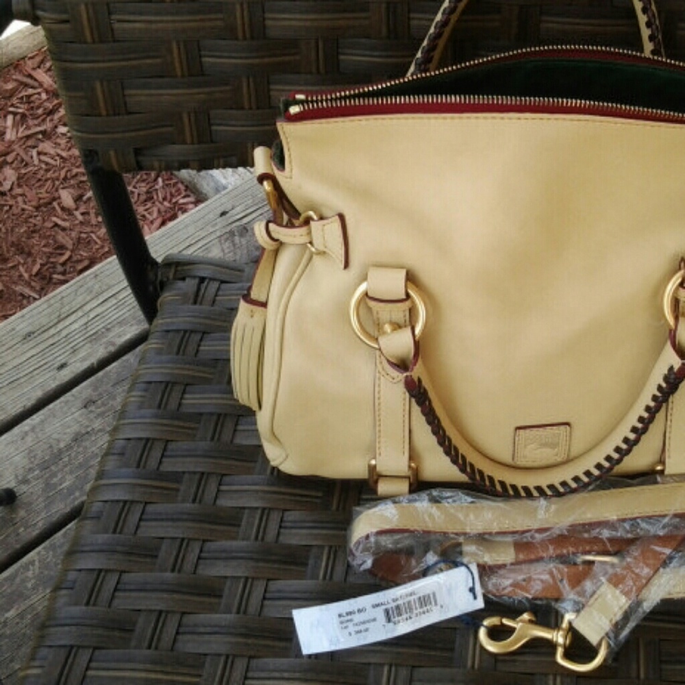 Dooney & Bourke