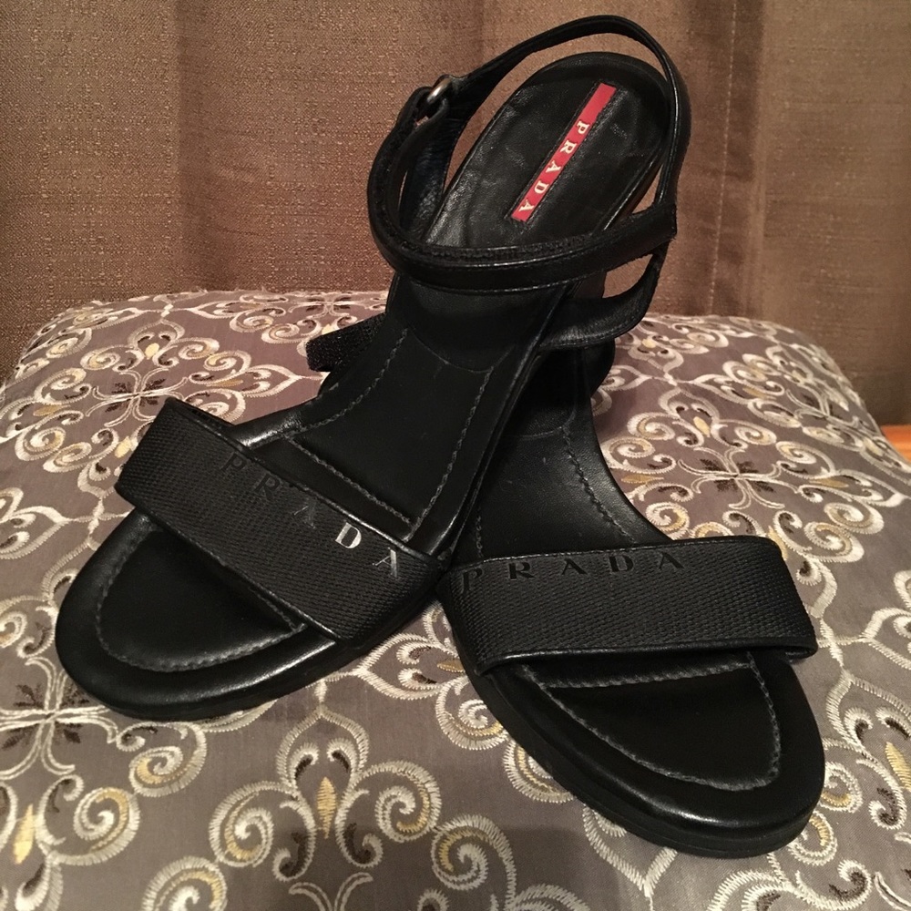 ☀️Sale!! Prada
