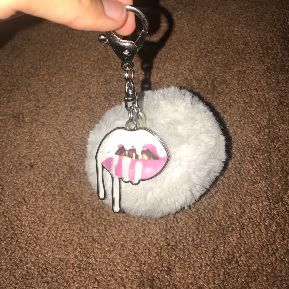 Kylie Keychain winter limited edition
