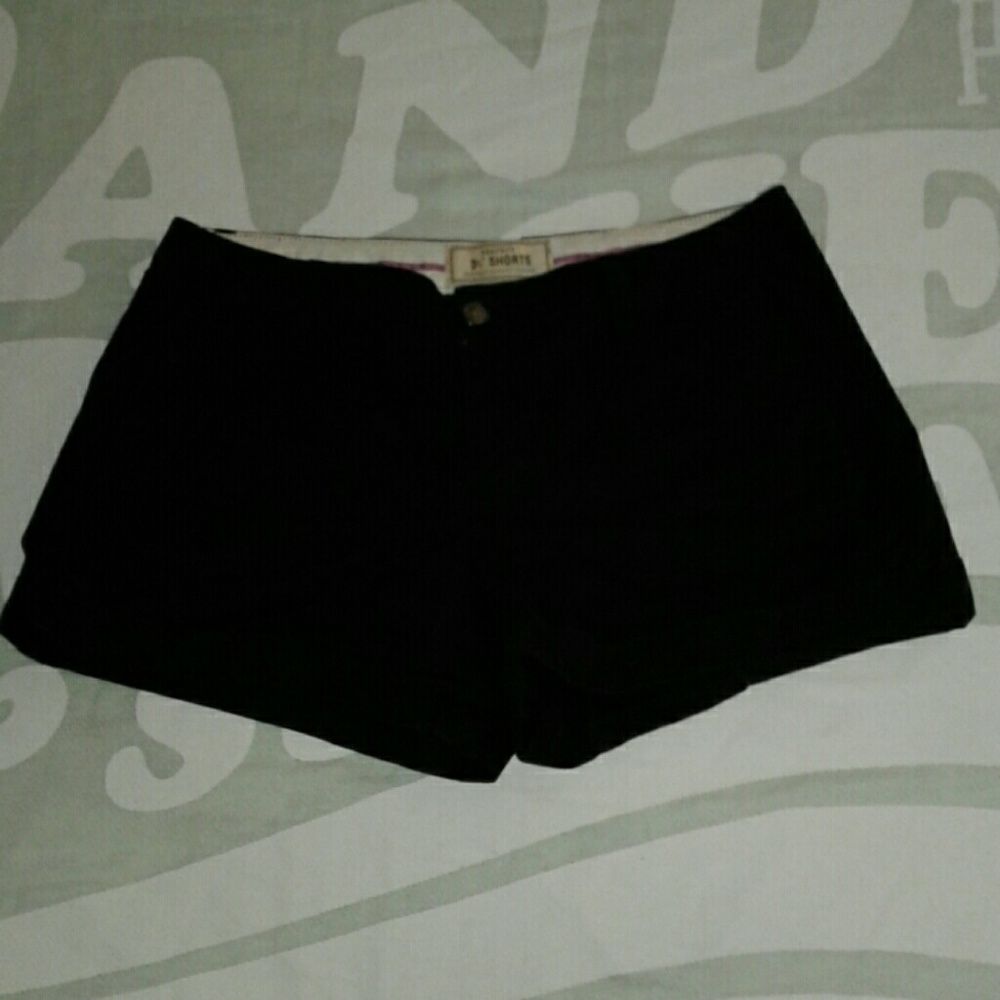 EUC OLD NAVY khaki shorts