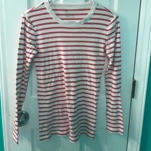 Gap shirt