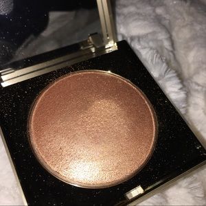 Stila Heavens Hue Highlight SHADE Bronze