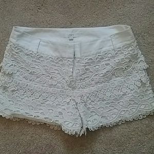 LOFT lace shorts Sz 8