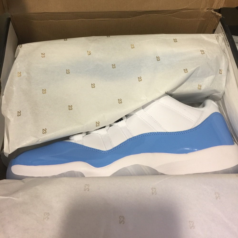 🚫SOLD Nike Air Jordan 11 Retro Low