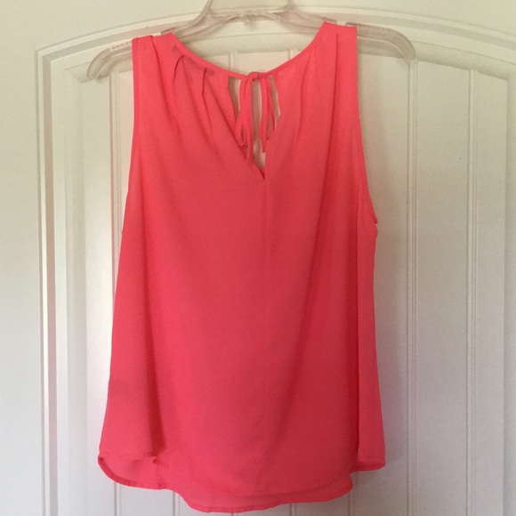 Neon Pink Tank top - Picture 3 of 3