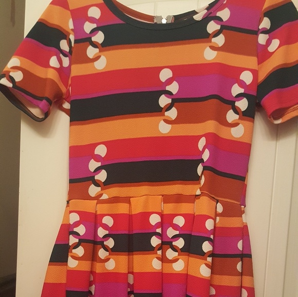 Lularoe Amelia Small - Picture 1 of 1