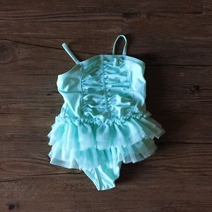 Old Navy Swim - Turquoise // Baby Tot Tutu Swimsuit // 12 - 18 Old Navy Swim - Turquoise // Baby Tot Tutu Swimsuit // 12 - 18