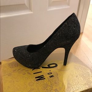 DSW Black Glitter High Heels