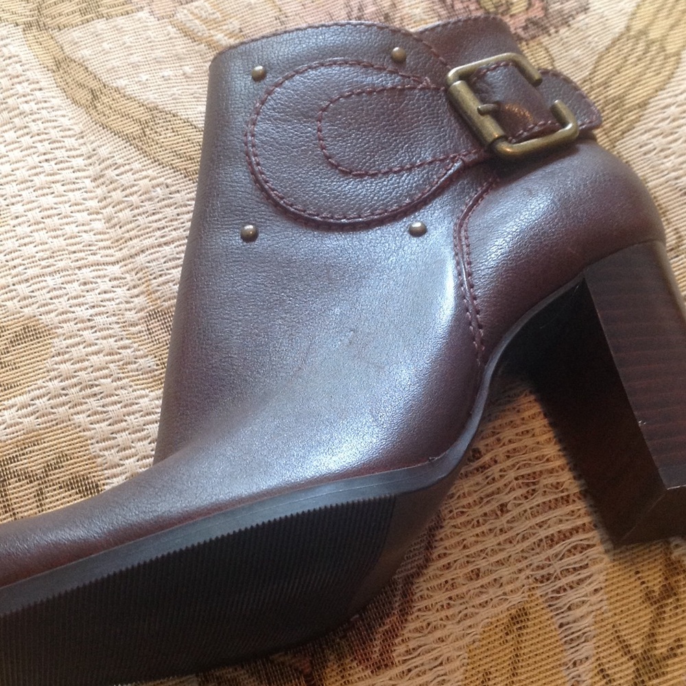 aNA brown leather ankle boots - Picture 4 of 5