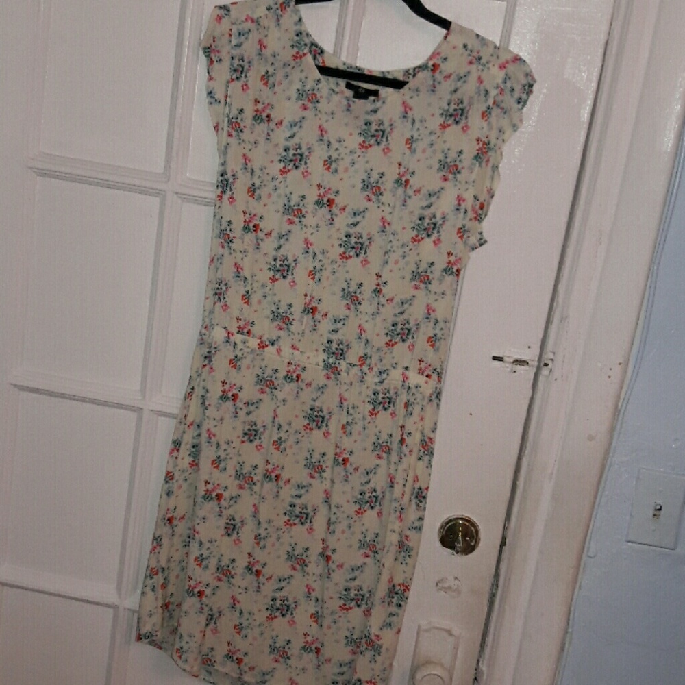 NEW!!! Colorful, pretty summer dress. Indonesia.