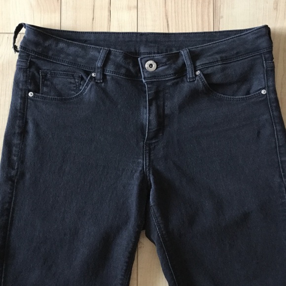 Low Rise Black Faded Cropped Stretch Jeans! - Picture 5 of 7