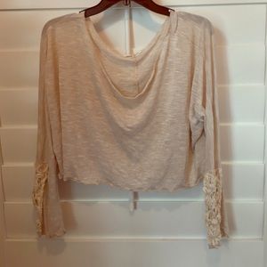 Embroidered Cropped Tee