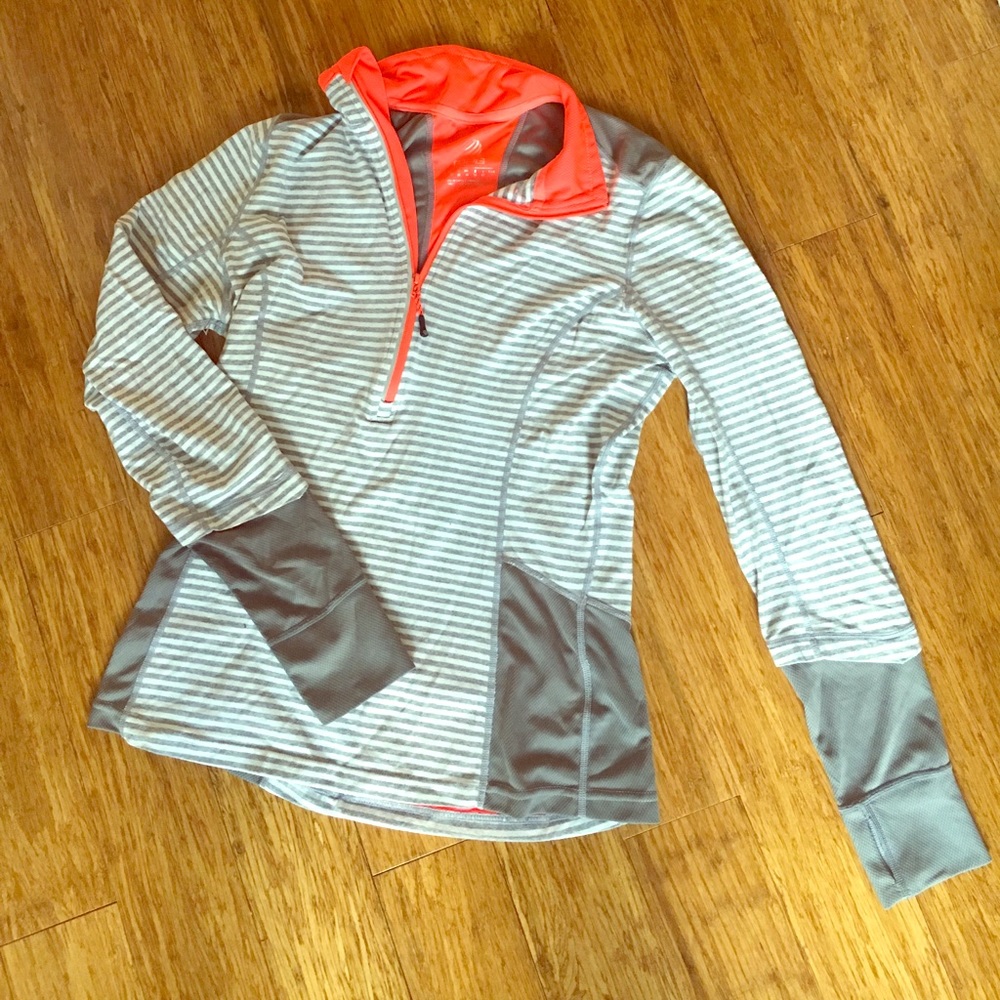 MPG Sport workout pullover