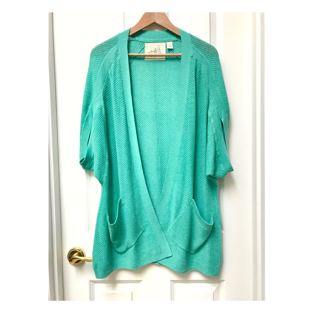 Anthropologie light weight slouchy sweater size M