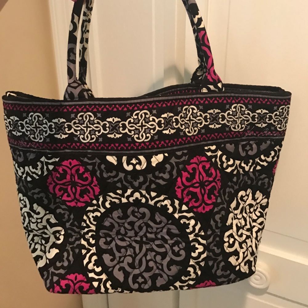 VERA BRADLEY PURSE