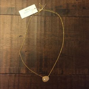 Lily Rain (Kendra Scott inspired) necklace