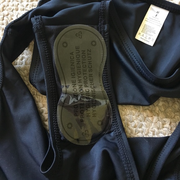 The Pamela Sunny Suit- BLACK - Picture 7 of 8