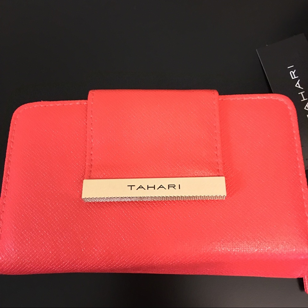 Tahari Wallet - Picture 2 of 6