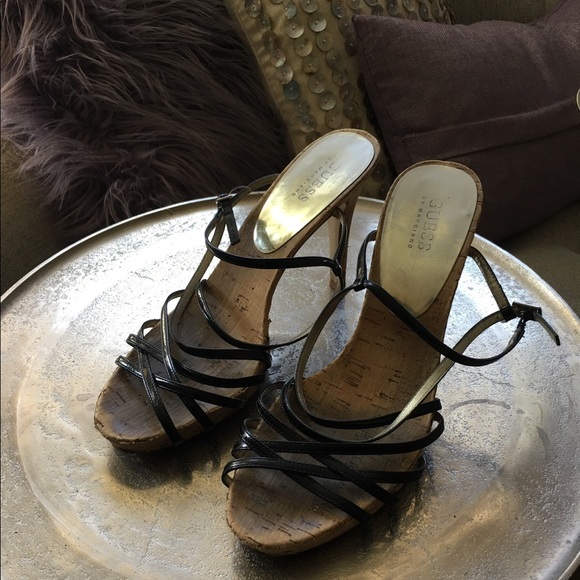 Women's shoes - Picture 2 of 4