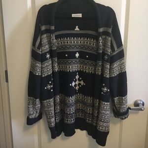 Blue pattern cardigan