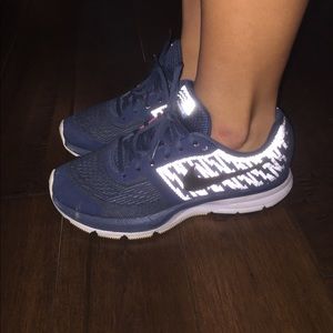 NIKE tennis shoes! brand new