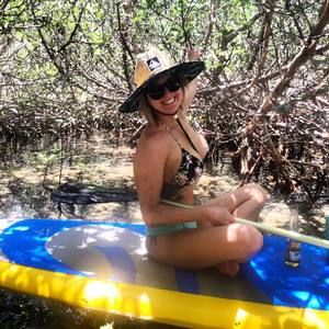 Meet your Posher, Lacey