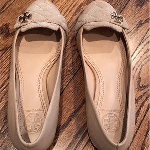 Tory burch flats. Beige. Worn twice