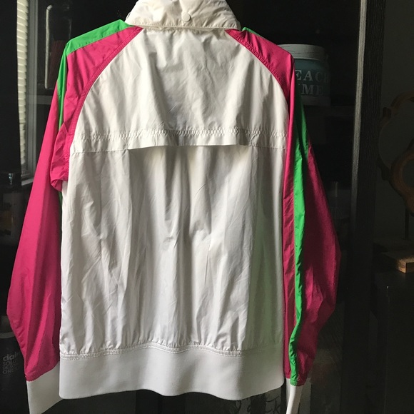 Nike Windbreaker - Picture 2 of 3