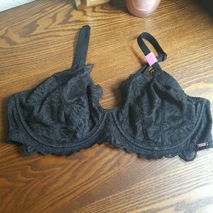 NWT Unlined Black Lacy Bra