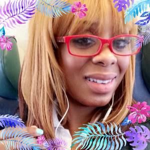 Meet your Posher, Fatima