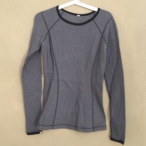 Lululemon log sleeve top