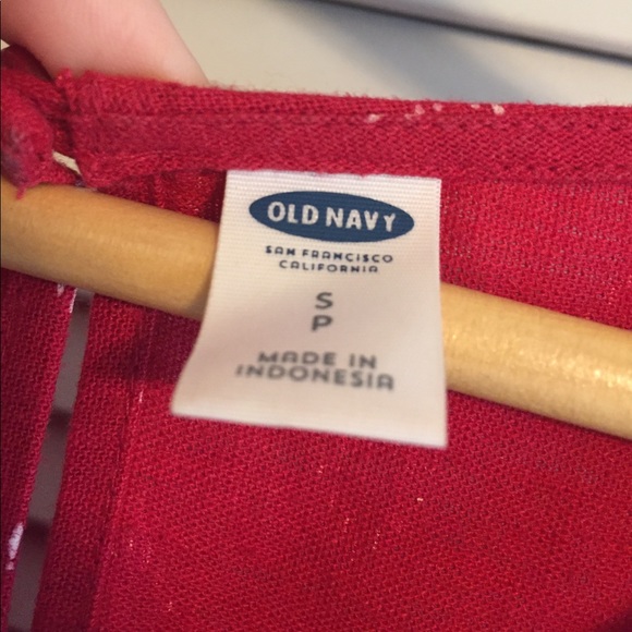 Red Dress - Picture 3 of 4