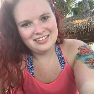 Meet your Posher, Alicia