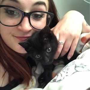 Meet your Posher, Emily