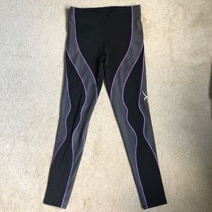 CW-X technical running leggings - L