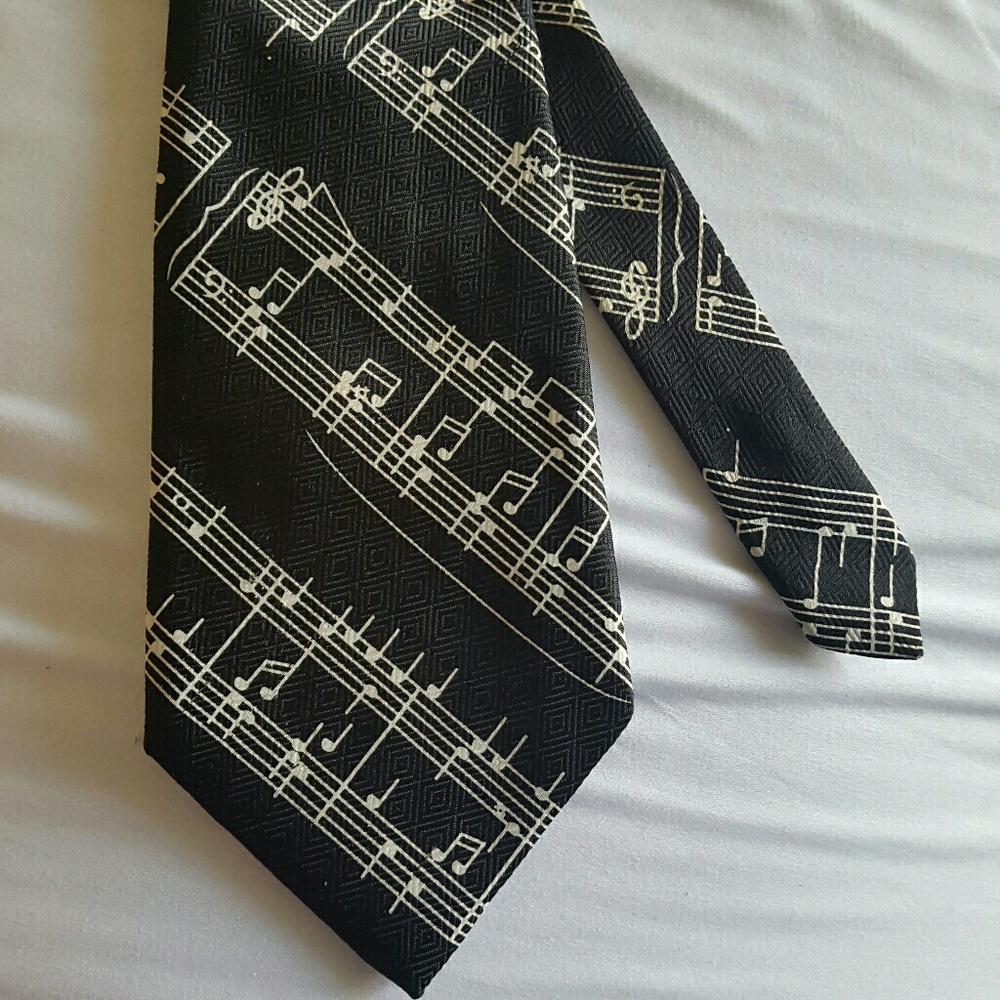 Music note necktie great for music teacher or musician. Fathers day