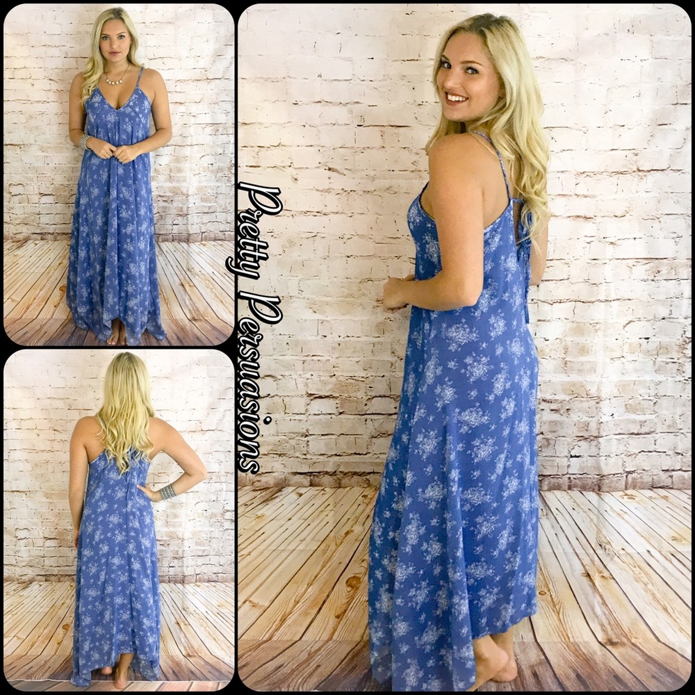 NWT Blue Printed Handkerchief Maxi Dress - Picture 2 of 4