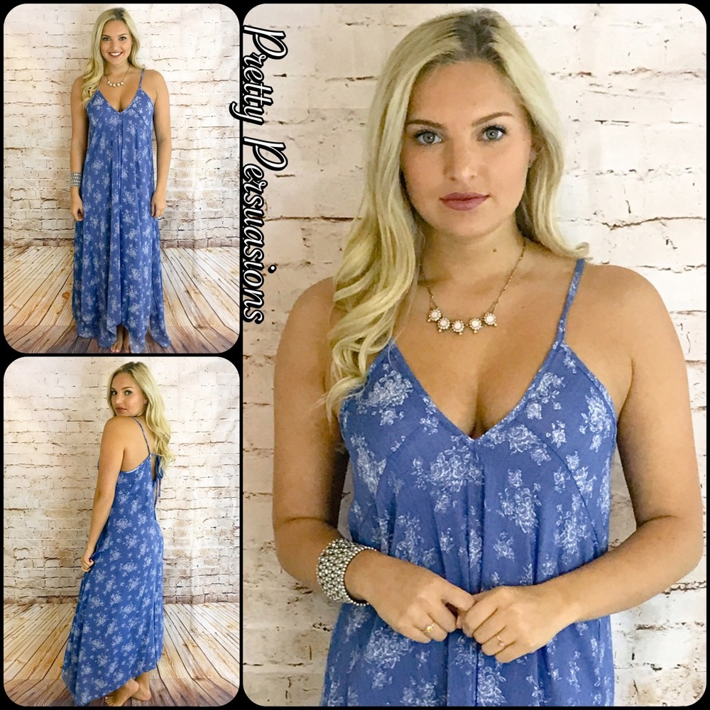 NWT Blue Printed Handkerchief Maxi Dress - Picture 4 of 4