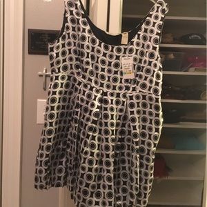 Brand new black and white top