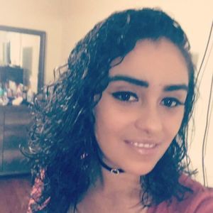 Meet your Posher, Edith