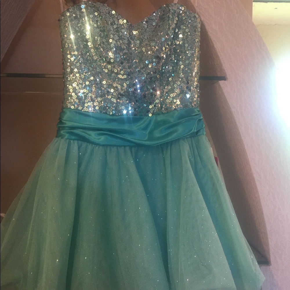 Brand new dress